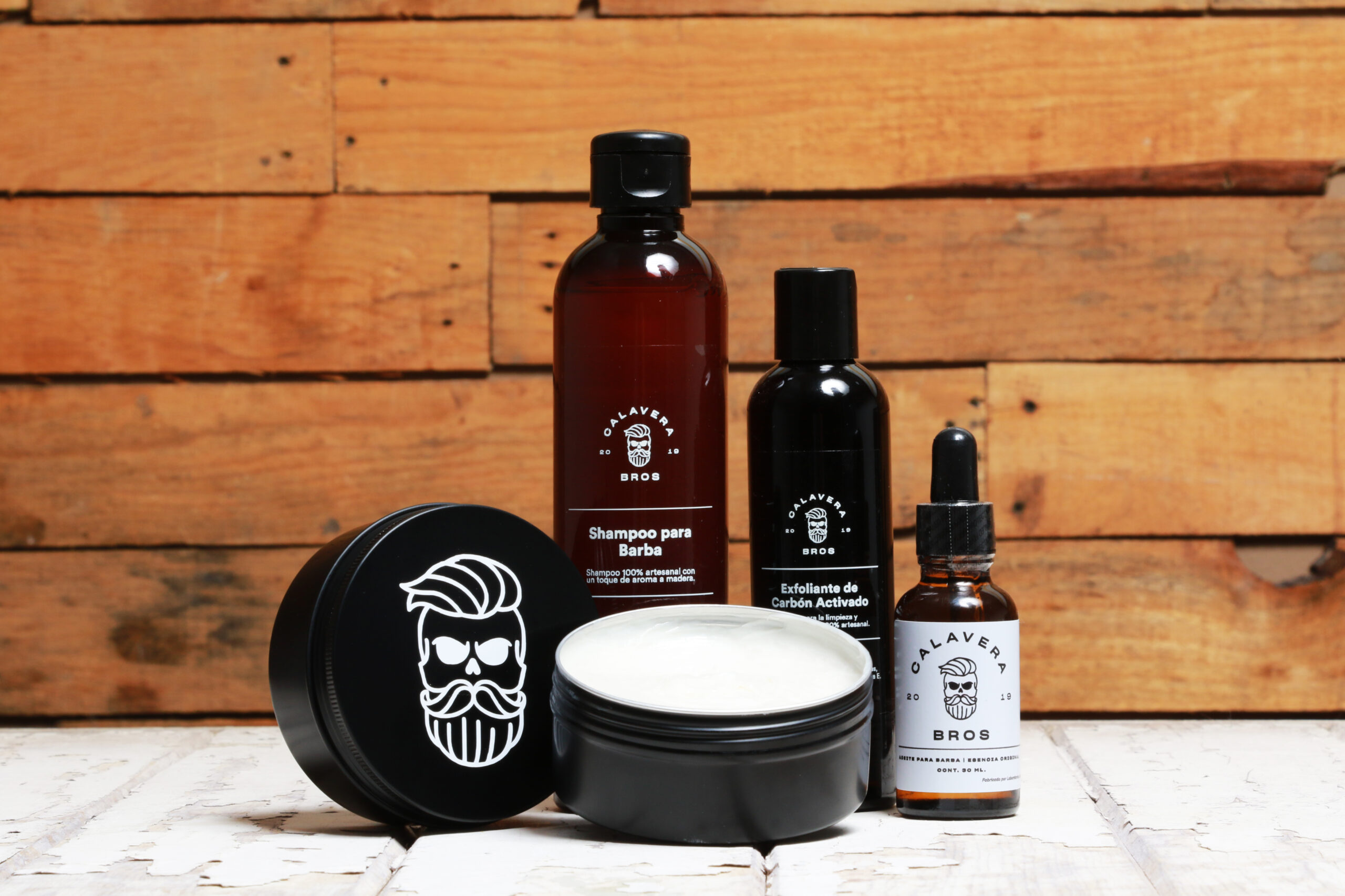 Kit Calavera Bros + Cera Mate